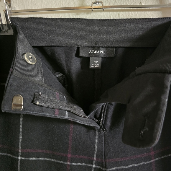 Alfani Black Plaid Ankle Pant - Picture 9 of 10